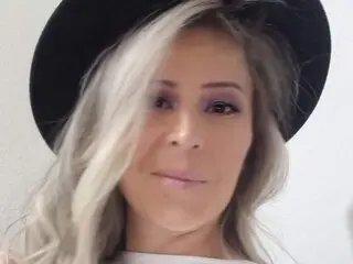 Jasminlive show jasminlive AlayaaContee