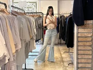 Ass naked camshow AngelaSantos