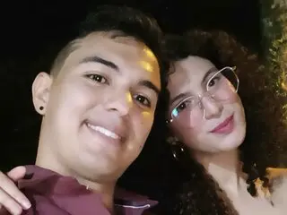Camshow pictures pussy DylanAndAlly