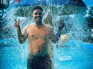 Photos live adult JossieDavid