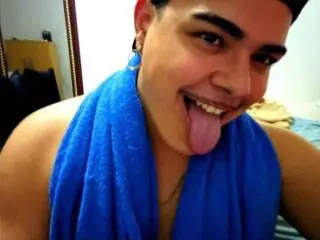 Camshow fuck pics KevinSilvaz