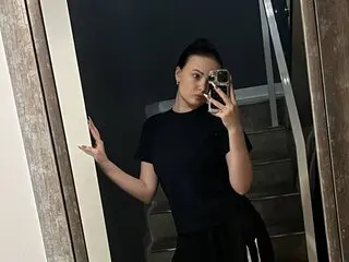 Pussy online camshow KiraBentley