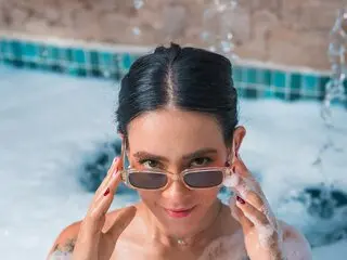 Recorded cam pussy LolaWhile