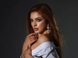 Private toy camshow MarianaSaavedra