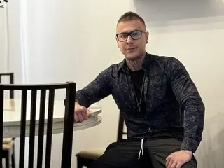 Online anal livesex RomeoBodhi