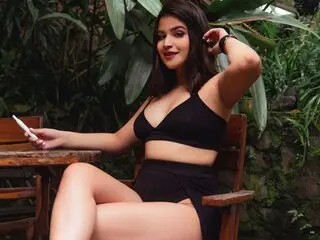 Livesex online shows SusanWalter